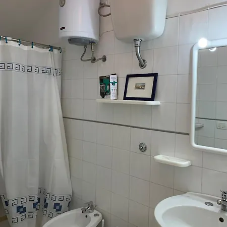 A 100 M Dalla * 토레 모차