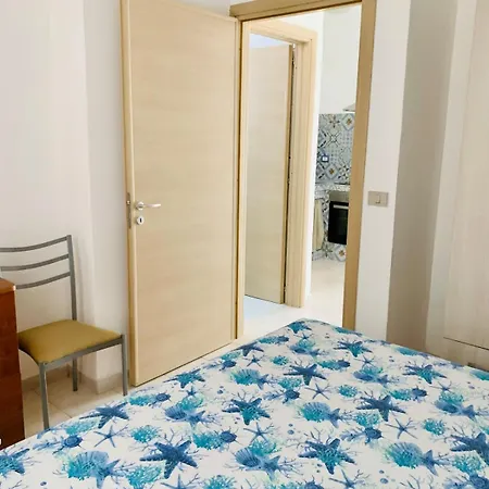 A 100 M Dalla Apartment *