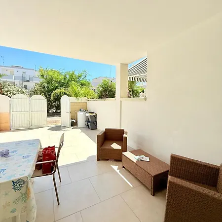 A 100 M Dalla 아파트